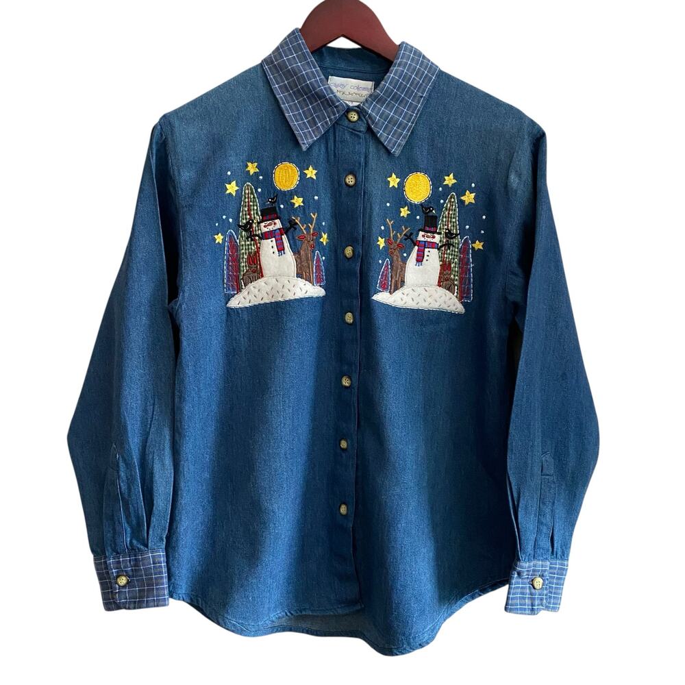 Vintage Casey Coleman Small/Medium Denim Long Sleeve Christmas Embroidered Shirt
